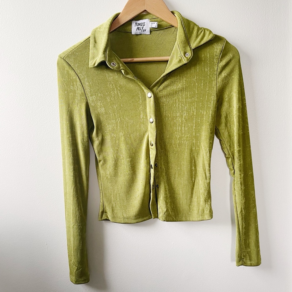 🍃Princess Polly🍃 Button Down Green Top